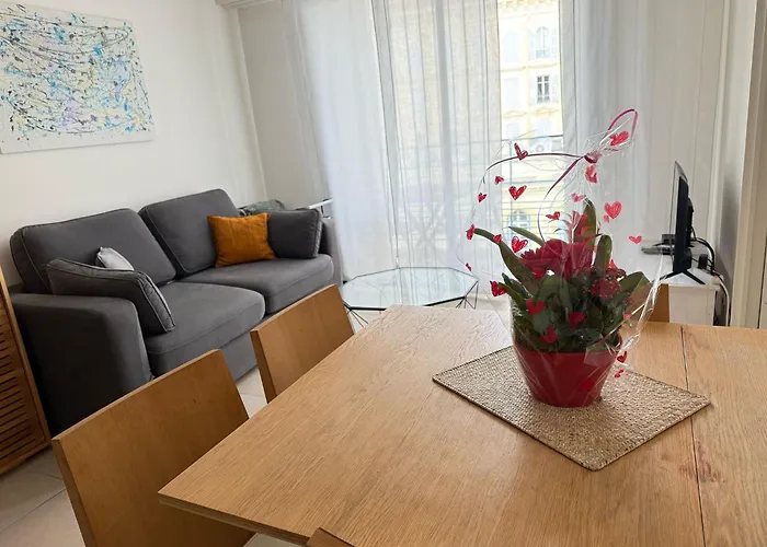 Appartement Nice Carre D Or